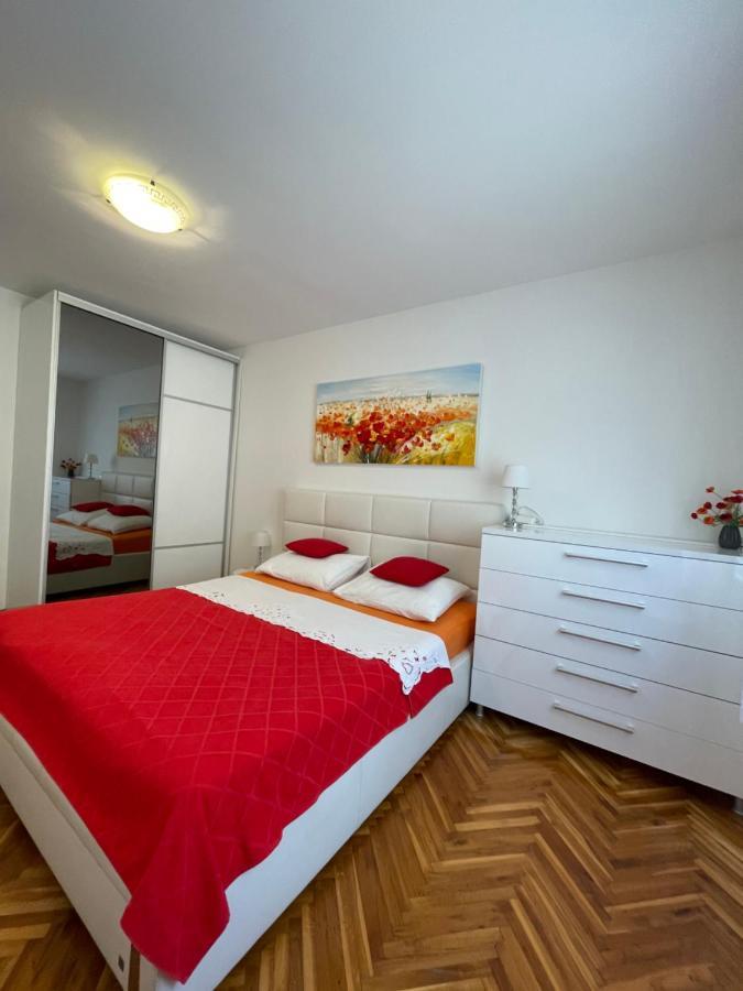 Petra Apartment Spalato Esterno foto